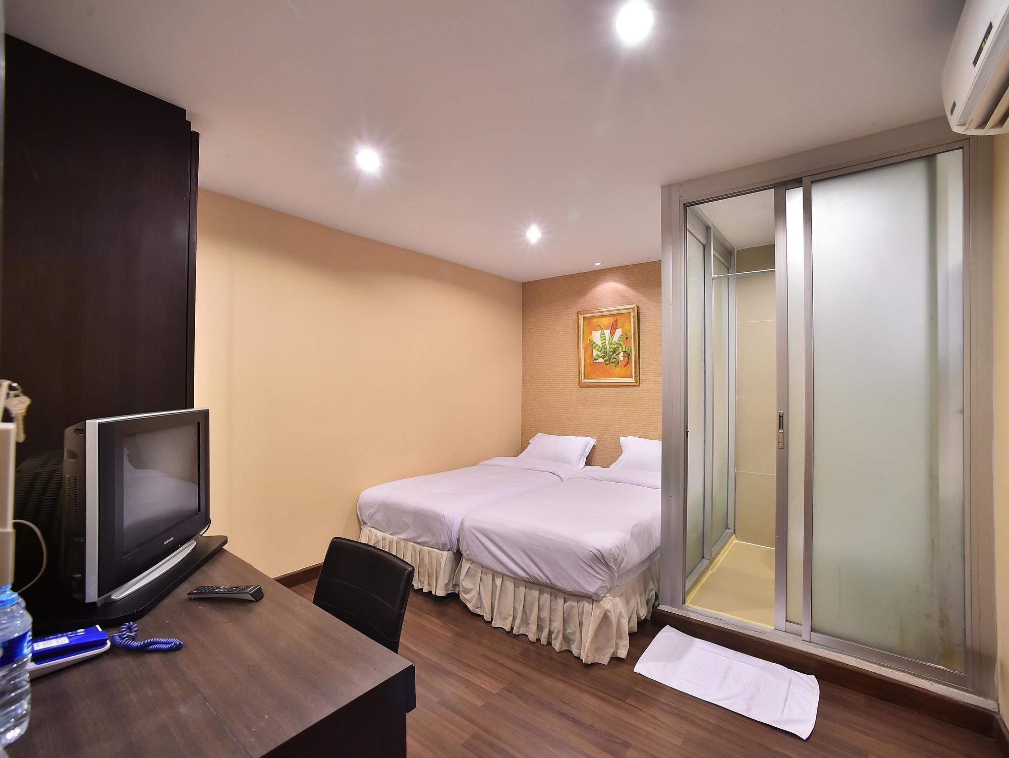 Take A Rest Hotel 방콕 외부 사진